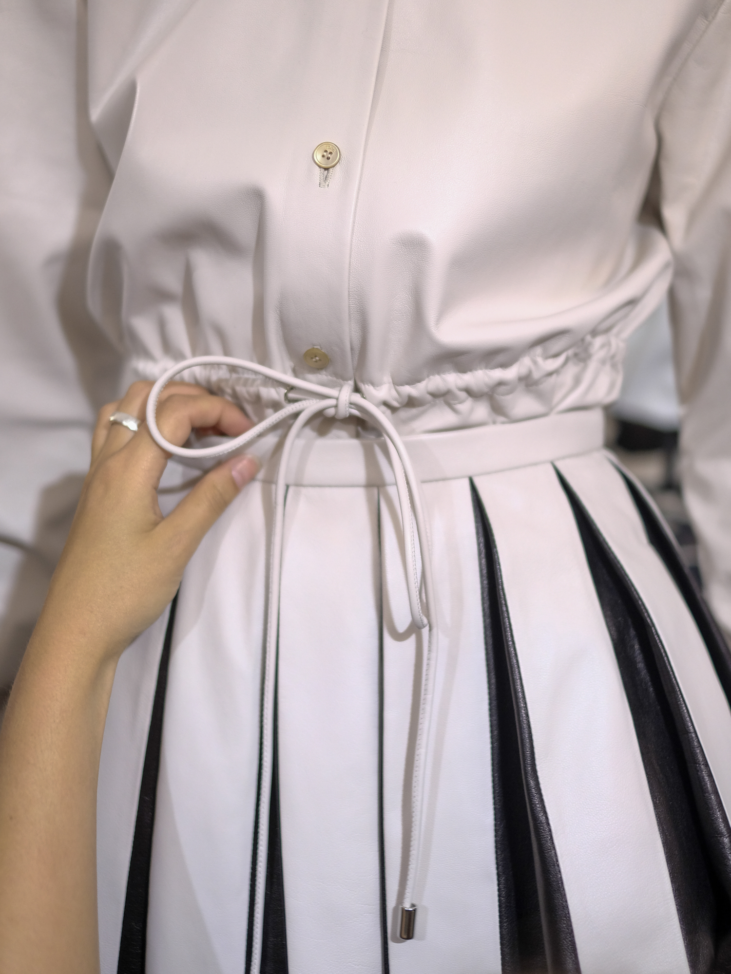 la pelle, un macramé